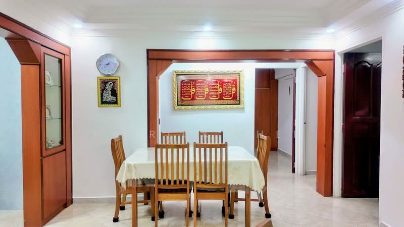 307 Serangoon Avenue 2 HDB Flat For Sale at S$ 600,000 | PropertyGuru Singapore - Dining Room