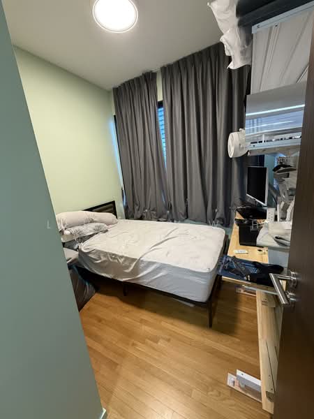 Avenue South Residence Condominium For Sale at S$ 2,090,000 | PropertyGuru Singapore - Bedroom