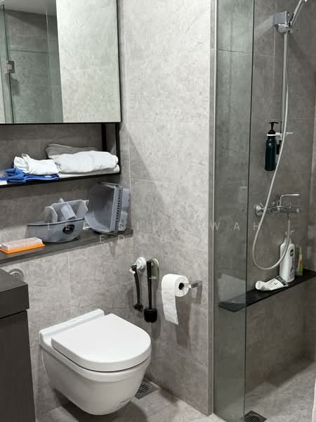 Avenue South Residence Condominium For Sale at S$ 2,090,000 | PropertyGuru Singapore - Bathroom