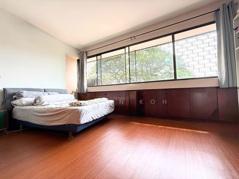 Lakepoint Condo Condominium For Sale at S$ 1,920,000 | PropertyGuru Singapore - Bedroom