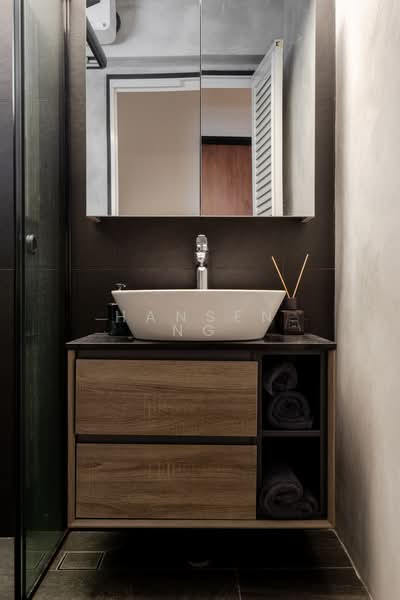 105B Bidadari Park Drive HDB Flat For Sale at S$ 1,178,888 | PropertyGuru Singapore - Common bathroom