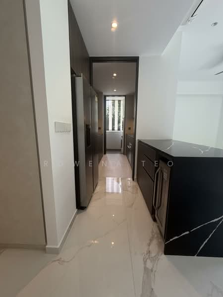 Jervois Mansion, 12 Jervois Close, 4 Bedrooms, 1,722 sqft, Condominium For Rent, by Rowena Teo, 500055827 - Dry Kitchen - PropertyGuru.com.sg