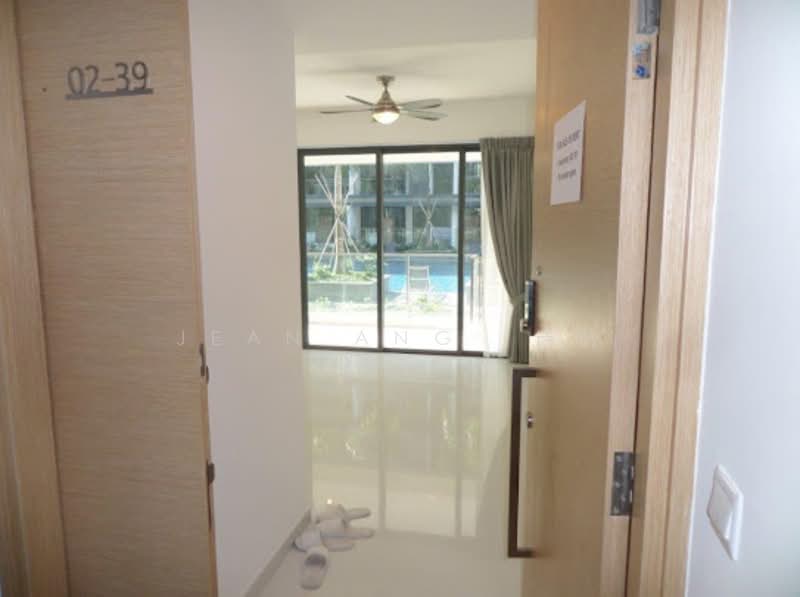 Hedges Park Condominium Condominium For Sale at S$ 2,080,000 | PropertyGuru Singapore - Entrance