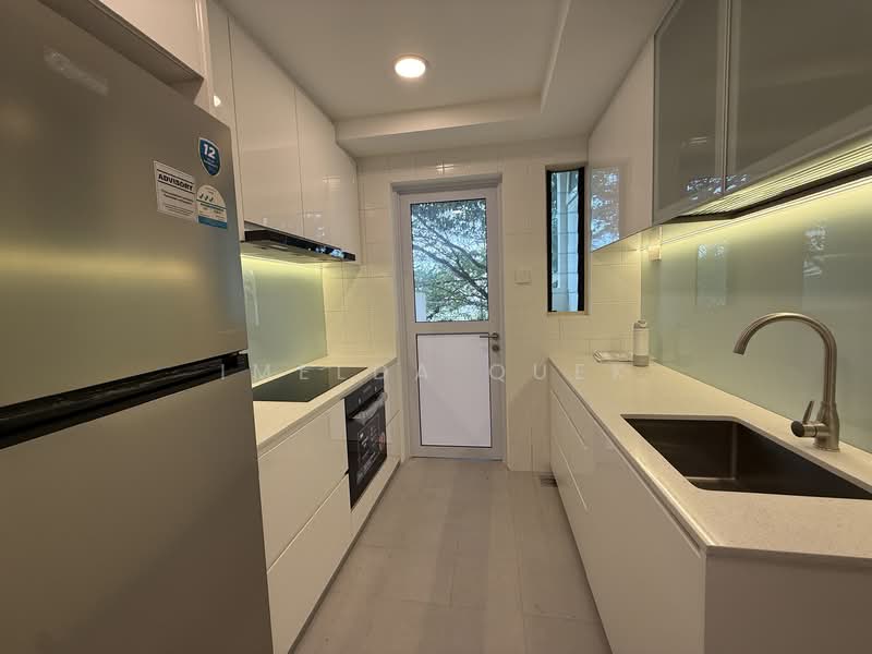 Jervois Regency Apartment For Sale at S$ 3,300,000 | PropertyGuru Singapore - Kitchen