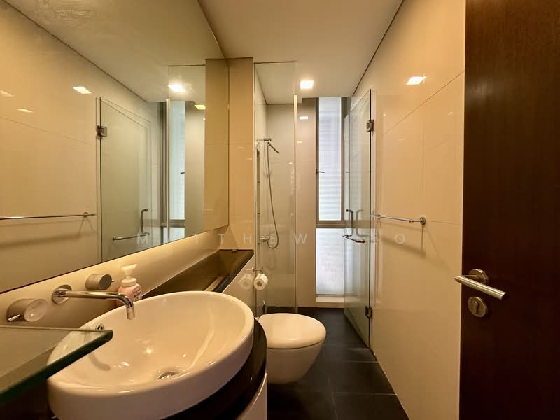 For Rent - Holland Mews