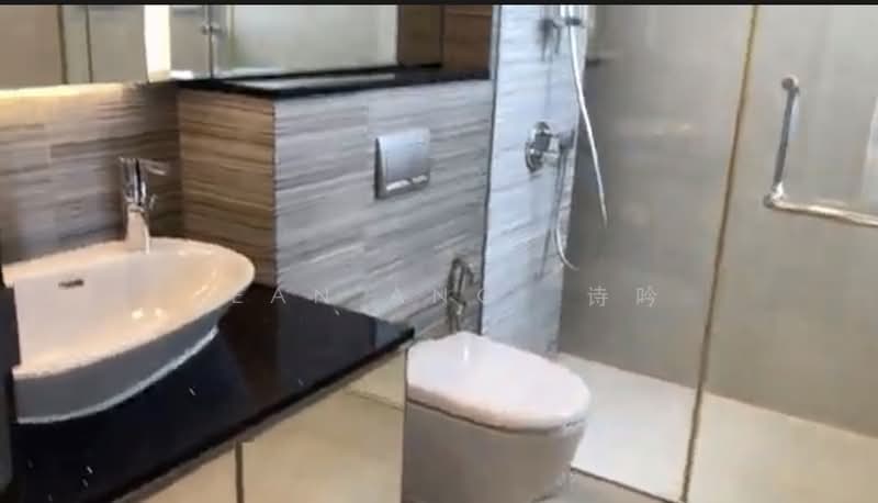 Kallang Riverside Condominium For Sale at S$ 2,630,000 | PropertyGuru Singapore - Bathroom