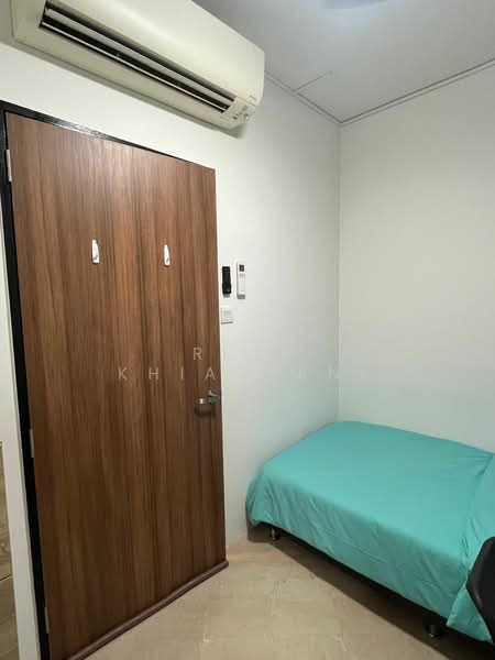 Emerald Garden, 33 Club Street, 1 Bedroom, 150 sqft, Condominium For Rent, by Rick Khiantani, 500055861 - Bedroom - PropertyGuru.com.sg