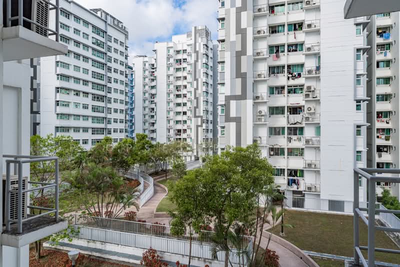208C Punggol Place HDB Flat For Sale at S$ 650,000 | PropertyGuru Singapore - Exterior