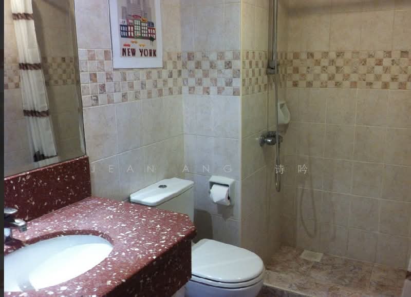 UE Square Apartment For Sale at S$ 3,770,000 | PropertyGuru Singapore - Bathroom