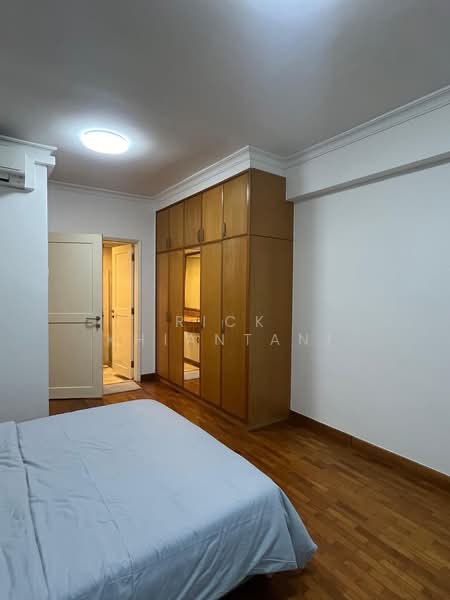 Emerald Garden, 33 Club Street, 1 Bedroom, 250 sqft, Condominium For Rent, by Rick Khiantani, 500055866 - PropertyGuru.com.sg