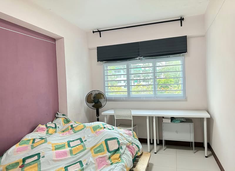 317B Yishun Avenue 9 HDB Flat For Sale at S$ 570,000 | PropertyGuru Singapore - Bedroom