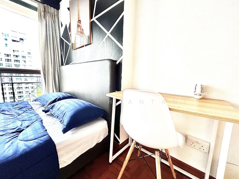 Burlington Square, 175 Bencoolen Street, 1 Bedroom, 180 sqft, Apartment For Rent, by Rick Khiantani, 500055875 - PropertyGuru.com.sg