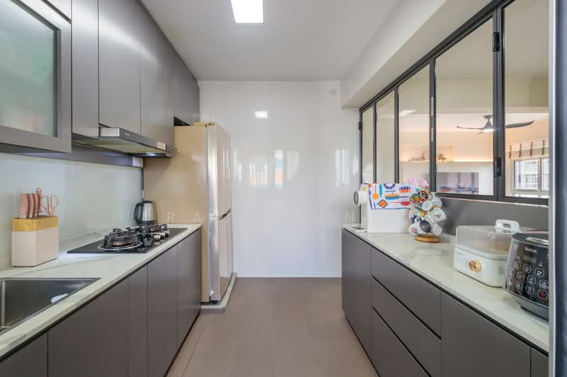 153C Bedok South Road HDB Flat For Sale at S$ 949,999 | PropertyGuru Singapore - Kitchen