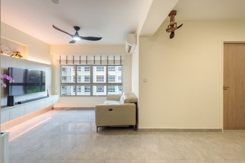 153C Bedok South Road HDB Flat For Sale at S$ 949,999 | PropertyGuru Singapore - Living Room