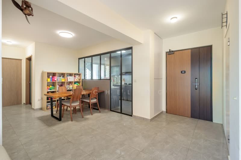 153C Bedok South Road HDB Flat For Sale at S$ 949,999 | PropertyGuru Singapore - Dining Room