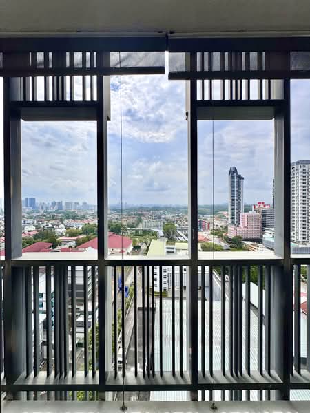 Domus, 8 Irrawaddy Road, 2 Bedrooms, 904 sqft, Condominium For Rent, by Terence Tee (郑志翔), 500055887 - View - PropertyGuru.com.sg