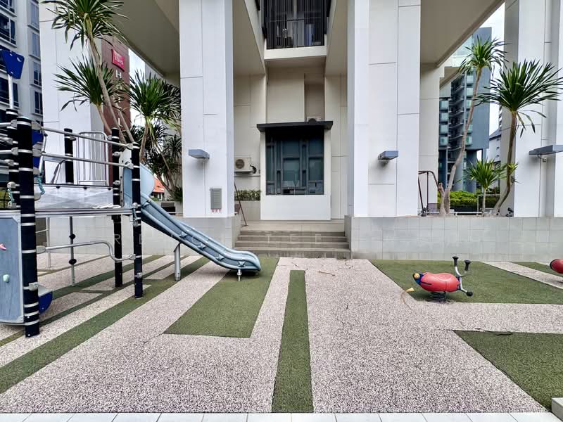 Domus, 8 Irrawaddy Road, 2 Bedrooms, 904 sqft, Condominium For Rent, by Terence Tee (郑志翔), 500055887 - PropertyGuru.com.sg