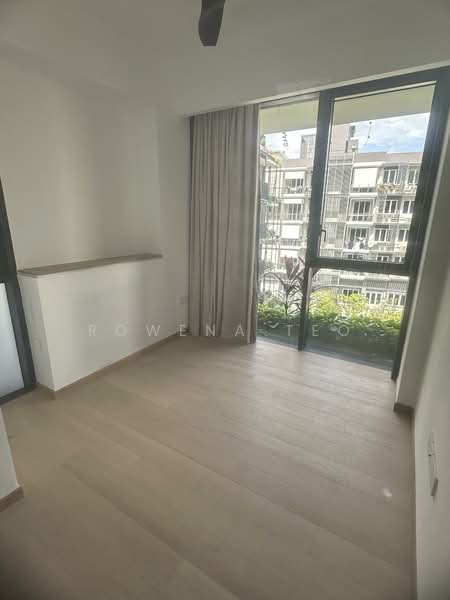 Jervois Mansion, 14 Jervois Close, 4 Bedrooms, 1,539 sqft, Condominium For Rent, by Rowena Teo, 500055888 - Junior Master Bedroom - PropertyGuru.com.sg