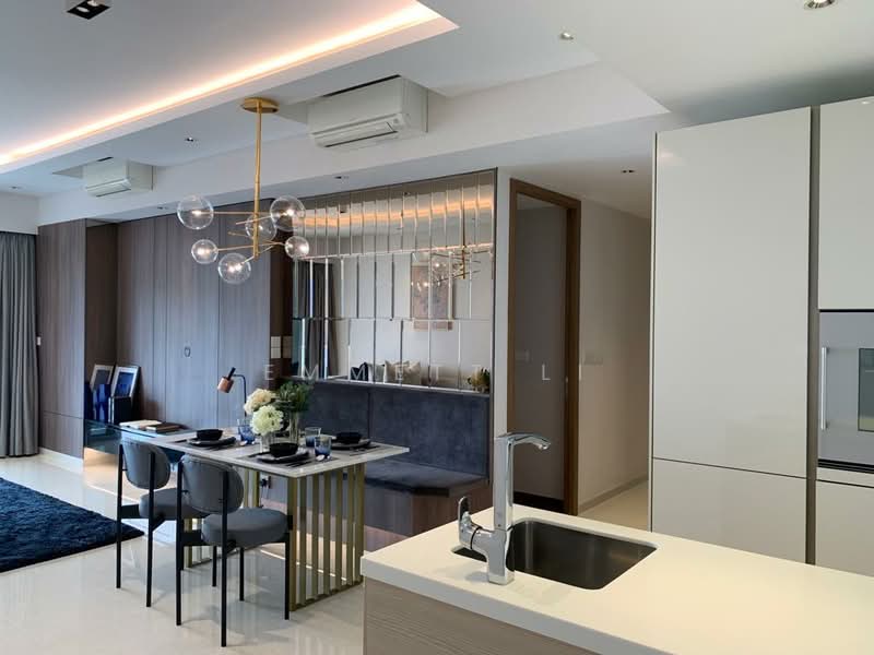 V on Shenton, 5A Shenton Way, 2 Bedrooms, 1,206 sqft, Apartment For Rent, by Emmett Li, 500055914 - Dining Room - PropertyGuru.com.sg