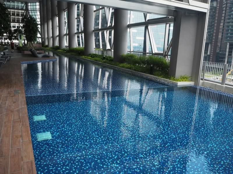 V on Shenton, 5A Shenton Way, 2 Bedrooms, 1,206 sqft, Apartment For Rent, by Emmett Li, 500055914 - Pool - PropertyGuru.com.sg