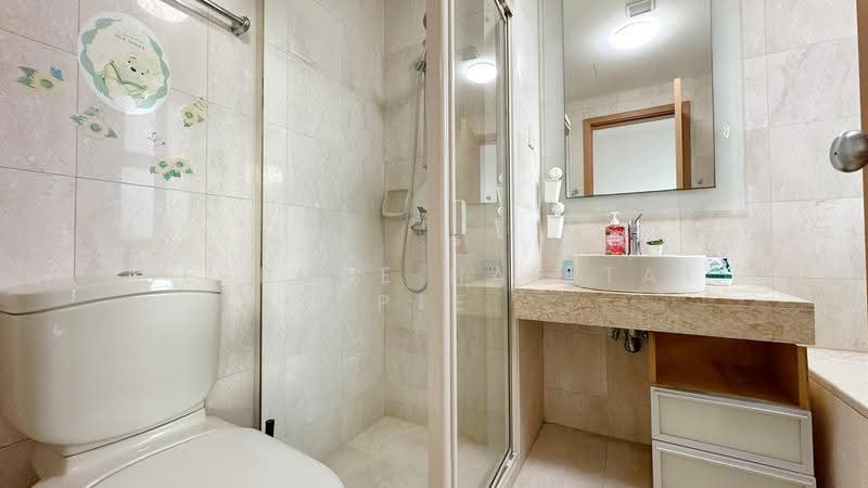 Hillview Regency, 28 Bukit Batok East Avenue 2, Dairy Farm / Bukit Panjang / Choa Chu Kang, Room Rental, 100 sqft, Condominium For Rent, by Bespoke Habitat Pte Ltd, 500055927 - MBR4 Bathroom - PropertyGuru.com.sg