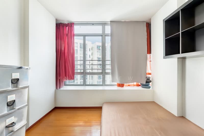 The Lakeshore Condominium For Sale at S$ 1,780,000 | PropertyGuru Singapore - Bedroom