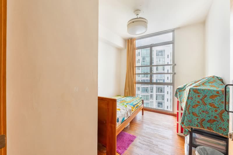 The Lakeshore Condominium For Sale at S$ 1,780,000 | PropertyGuru Singapore - Bedroom