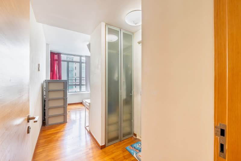 The Lakeshore Condominium For Sale at S$ 1,780,000 | PropertyGuru Singapore - Interior