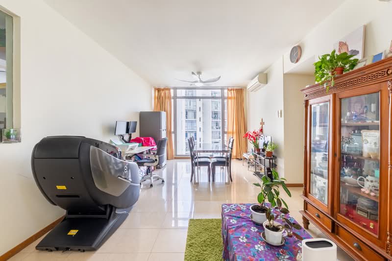The Lakeshore Condominium For Sale at S$ 1,780,000 | PropertyGuru Singapore - Living Room