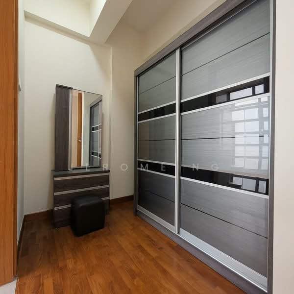 Sunville, 20 Saint Michael's Road, 3 Bedrooms, 1,184 sqft, Apartment For Rent, by Jerome Ng, 500055983 - Master Bedroom View 3 - PropertyGuru.com.sg