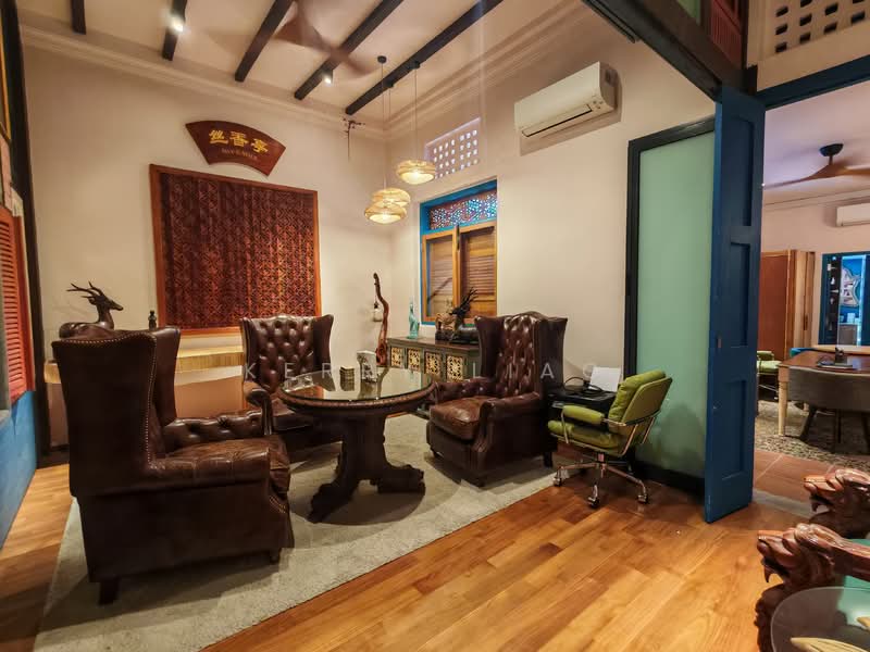 12 hoot kiam road, Hoot Kiam Road, 2 Bedrooms, 800 sqft, Terraced House For Rent, by Kerry Liao, 500056029 - PropertyGuru.com.sg