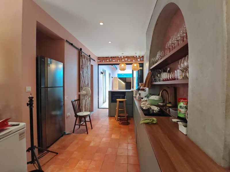 12 hoot kiam road, Hoot Kiam Road, 2 Bedrooms, 800 sqft, Terraced House For Rent, by Kerry Liao, 500056029 - PropertyGuru.com.sg