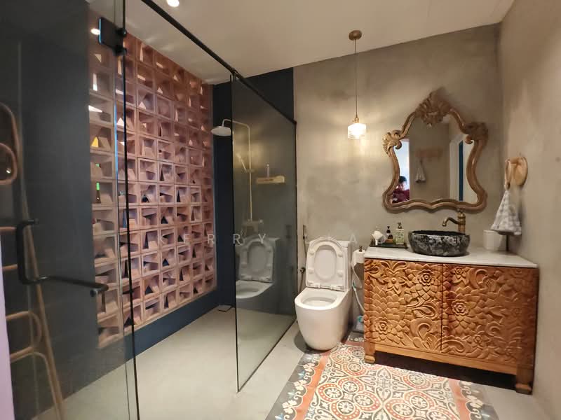 12 hoot kiam road, Hoot Kiam Road, 2 Bedrooms, 800 sqft, Terraced House For Rent, by Kerry Liao, 500056029 - PropertyGuru.com.sg