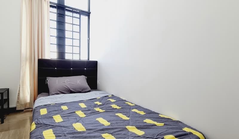 East Meadows, 30 Tanah Merah Kechil Road, 1 Bedroom, 150 sqft, Condominium For Rent, by Rick Khiantani, 500056043 - Bedroom - PropertyGuru.com.sg