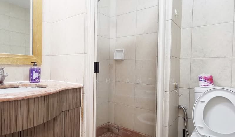 East Meadows, 30 Tanah Merah Kechil Road, 1 Bedroom, 150 sqft, Condominium For Rent, by Rick Khiantani, 500056043 - Bathroom - PropertyGuru.com.sg