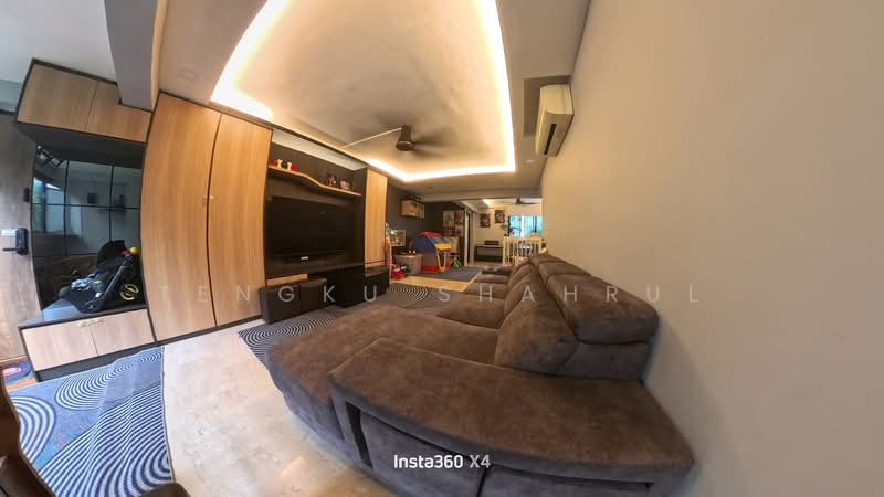 733 Yishun Avenue 5, 733 Yishun Avenue 5, Sembawang / Yishun, 3 Bedrooms, 1,302 sqft, HDB Flat For Sale, by TENGKU SHAHRUL, 500056049 - Living Room - PropertyGuru.com.sg