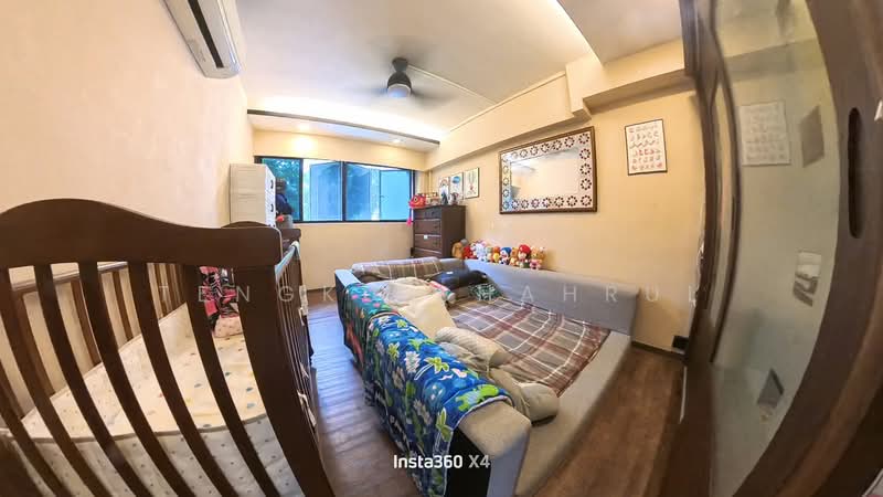 733 Yishun Avenue 5, 733 Yishun Avenue 5, Sembawang / Yishun, 3 Bedrooms, 1,302 sqft, HDB Flat For Sale, by TENGKU SHAHRUL, 500056049 - Bedroom - PropertyGuru.com.sg