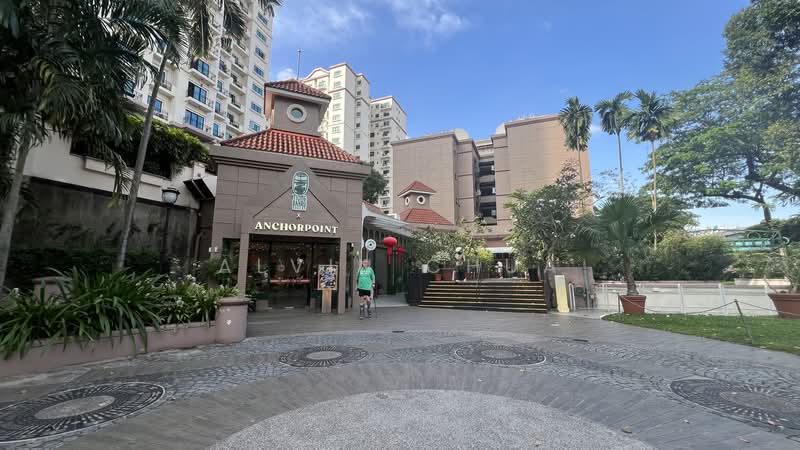 Queensway Shopping Centre, 1 Queensway, 205 sqft, Mall Shop For Rent, by Alvin Chua, 500056056 - Exterior - CommercialGuru.com.sg