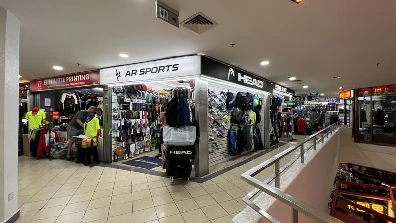 Queensway Shopping Centre, 1 Queensway, 205 sqft, Mall Shop For Rent, by Alvin Chua, 500056056 - CommercialGuru.com.sg