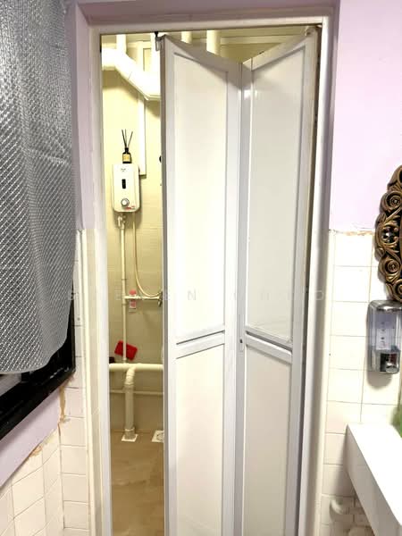 320 Yishun Central, 320 Yishun Central, Room Rental, 120 sqft, HDB Flat For Rent, by Steven Choo, 500056072 - Bathroom - PropertyGuru.com.sg