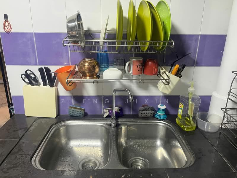 94 Whampoa Drive, 94 Whampoa Drive, Room Rental, 200 sqft, HDB Flat For Rent, by Zheng Jixin, 500056074 - Kitchen - PropertyGuru.com.sg