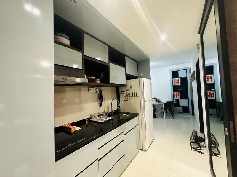 Citylights, 88 Jellicoe Road, 2 Bedrooms, 721 sqft, Condominium For Rent, by Lawrence Wee, 500056122 - Kitchen - PropertyGuru.com.sg