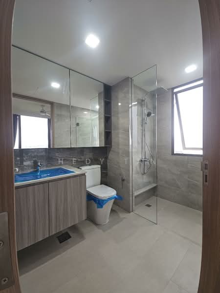 The Botany at Dairy Farm, 3 Dairy Farm Walk, 3 Bedrooms, 1,033 sqft, Condominium For Rent, by Hedy Tan, 500056126 - Bathroom - PropertyGuru.com.sg
