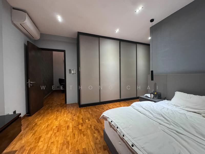 ⭐️⭐⭐️LANDED7772@Renovated 3.5 storey freehold terraced house with lift (D28) 4 rm, , 4 Bedrooms, 3,500 sqft, Terraced House For Sale, by WeeThong Chai, 500056127 - Bedroom - PropertyGuru.com.sg