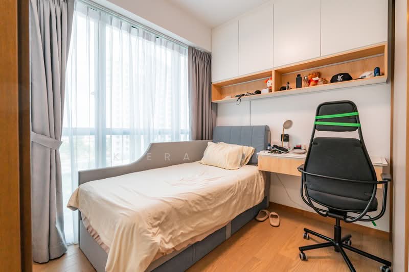 The Florence Residences Condominium For Sale at S$ 3,580,000 | PropertyGuru Singapore - Bedroom