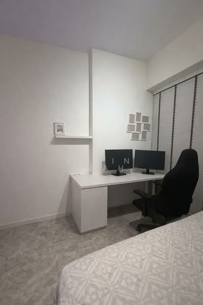 The Santorini Condominium For Sale at S$ 1,350,000 | PropertyGuru Singapore - Study