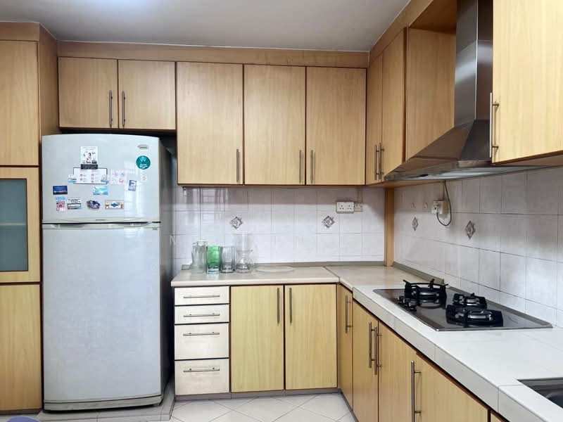 323B Sengkang East Way, 323B Sengkang East Way, 3 Bedrooms, 1,184 sqft, HDB Flat For Rent, by Melvin Lo, 500056148 - Kitchen - PropertyGuru.com.sg
