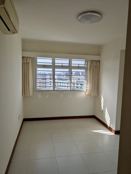 315B Yishun Greenwalk, 315B Yishun Avenue 9, 3 Bedrooms, 1,205 sqft, HDB Flat For Rent, by SJ Yong, 500056155 - Bedroom - PropertyGuru.com.sg