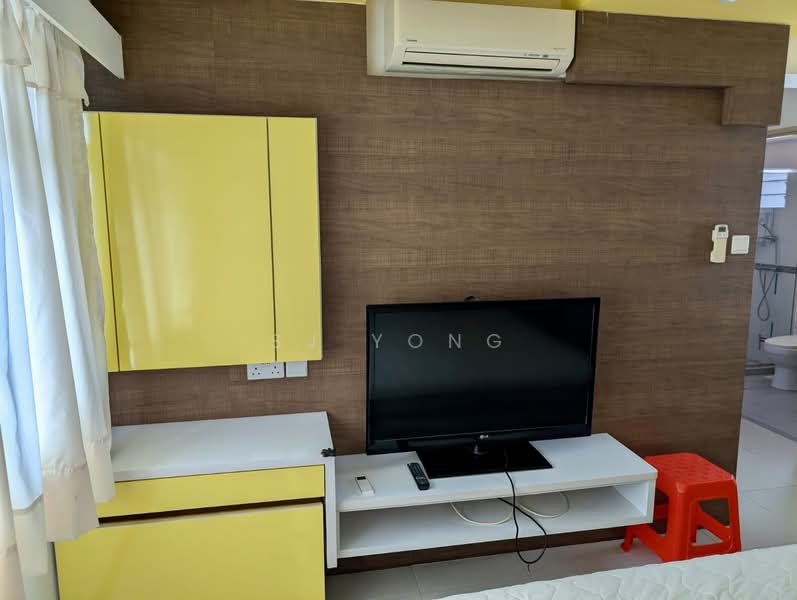 315B Yishun Greenwalk, 315B Yishun Avenue 9, 3 Bedrooms, 1,205 sqft, HDB Flat For Rent, by SJ Yong, 500056155 - Living Room - PropertyGuru.com.sg