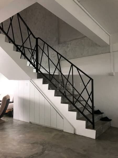 124 Tampines Street 11 HDB Flat For Sale at S$ 949,000 | PropertyGuru Singapore - Interior